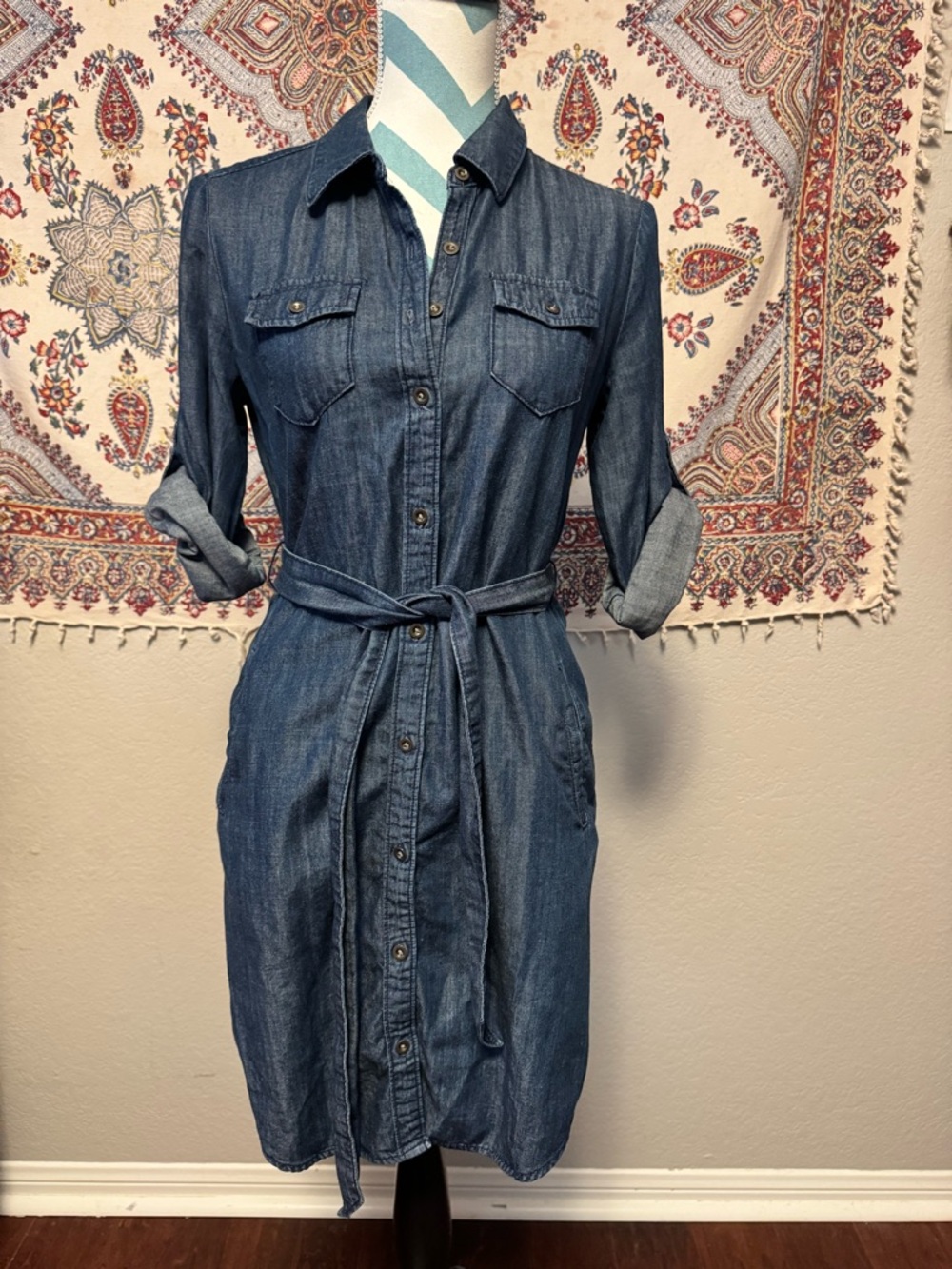 Womens Banana Republic Denim Soft Long Sleeve Shirt Dress in Medium Blue size 2